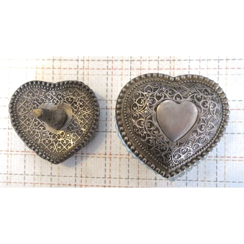 Matching Heart Shape Glass Trinket Box w/ Lid & Ring Holder Silver plate Vintage